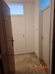 Lepa garsonjera u blizini centra